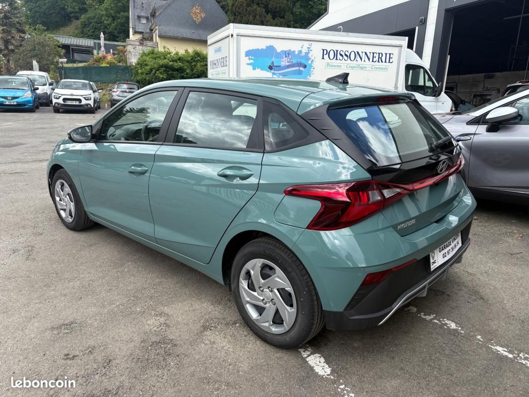 Hyundai i20 1.2 79 Initia (image 8)