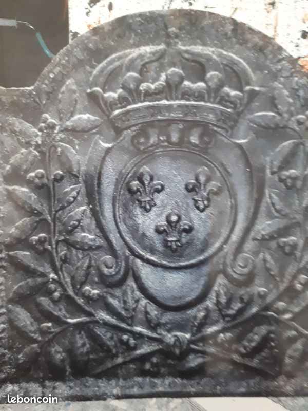 Plaque fonte cheminée (image 1)