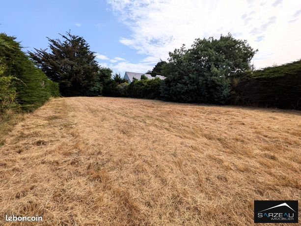 Terrain 586 m² Le Tour-du-Parc