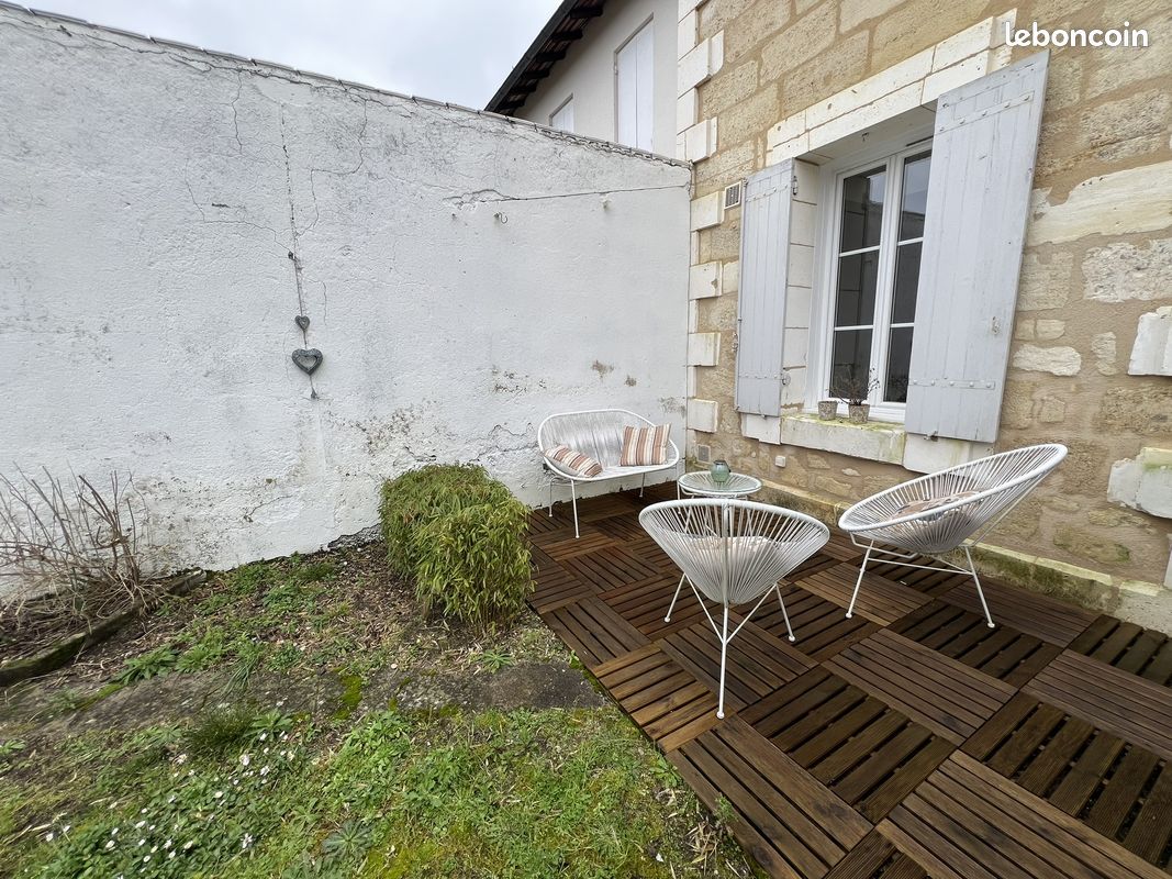 Maison 3 pièces 75 m² - Coutras 33230 (image 2)