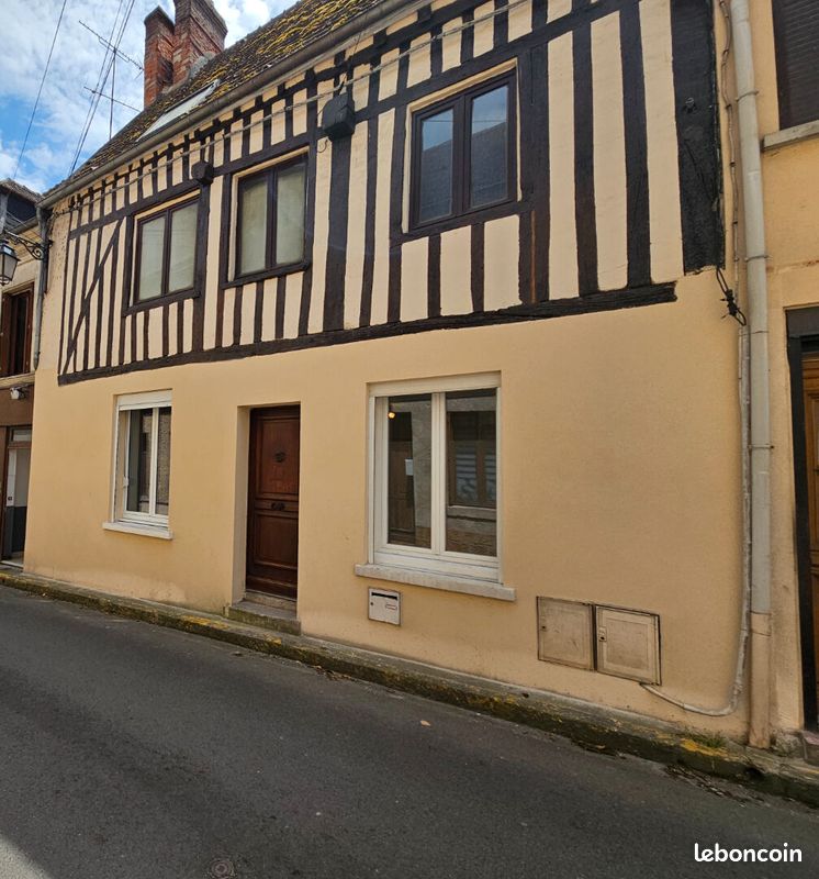 Maison 6 pièces 135 m² · à Mouy · 135 m² · 150 000 €