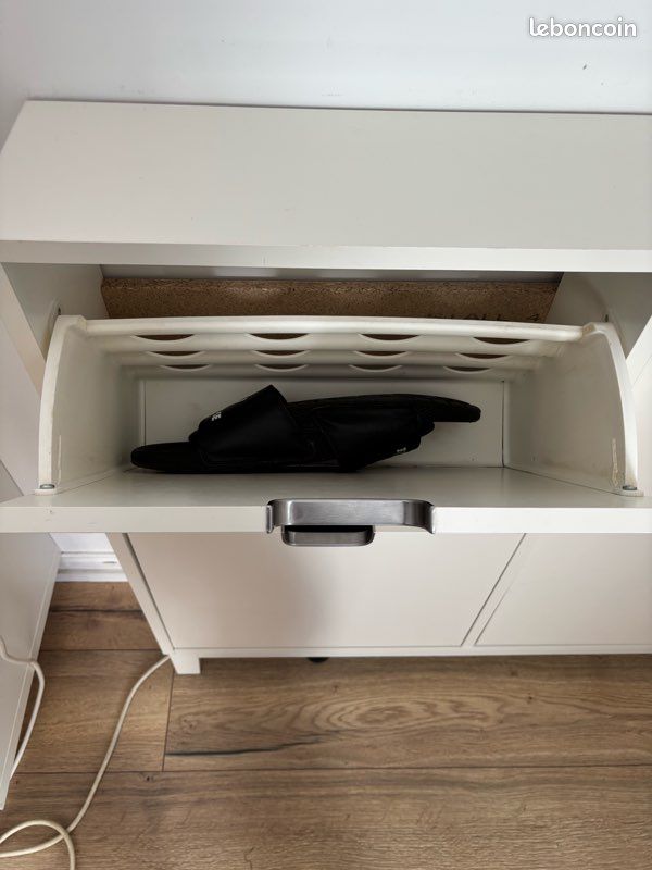 Ikea Ställ Schuhschrank 4 Fächer, weiss, 96x17x90 cm (Gebraucht) in