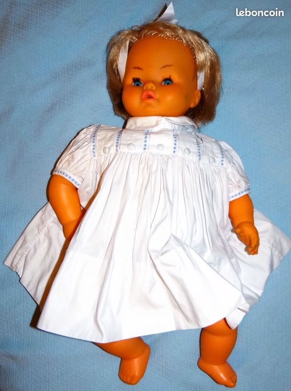 ANCIENNE GRANDE POUPÉE Mannequin Gégé Vêtement Yeux Dormant Vintage EUR