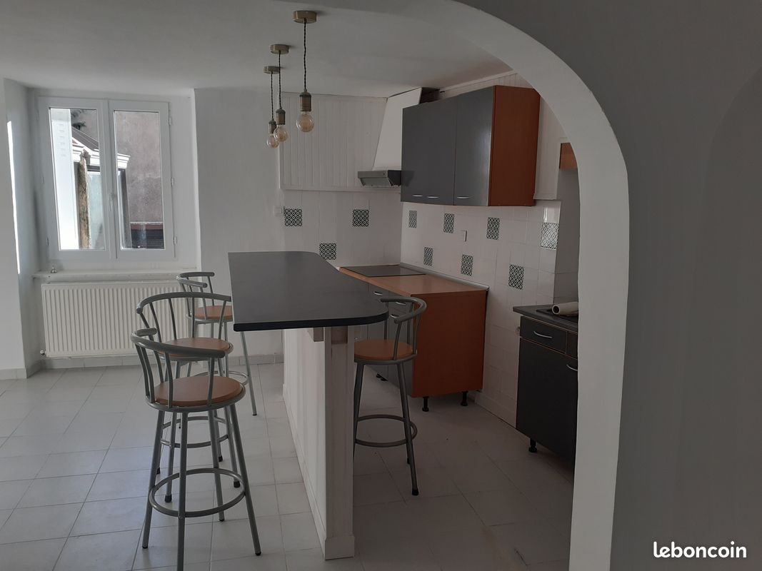 Maison 4 pièces 82 m² · à La Voulte-sur-Rhône · 82 m² · 700 €/mois