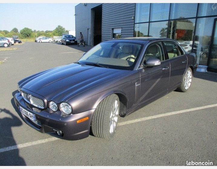 Jaguar XJ8 2.7D V6 BI-TURBO SPIRIT OF LEGEND (image 2)