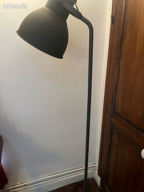 Lampe IKEA (image 2)