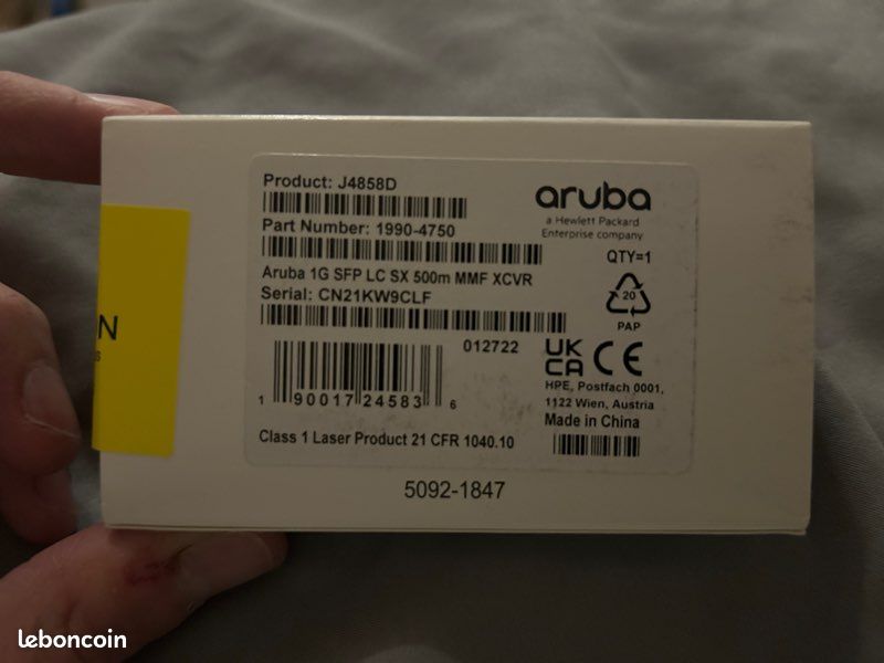HPE - Aruba J4858D lot de deux. Neufs non déballés (image 1)
