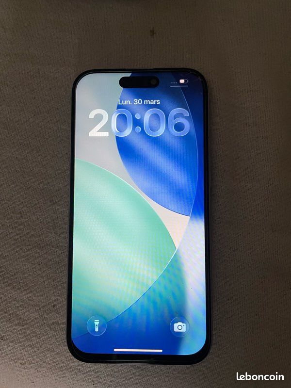 IPhone 15 (image 1)