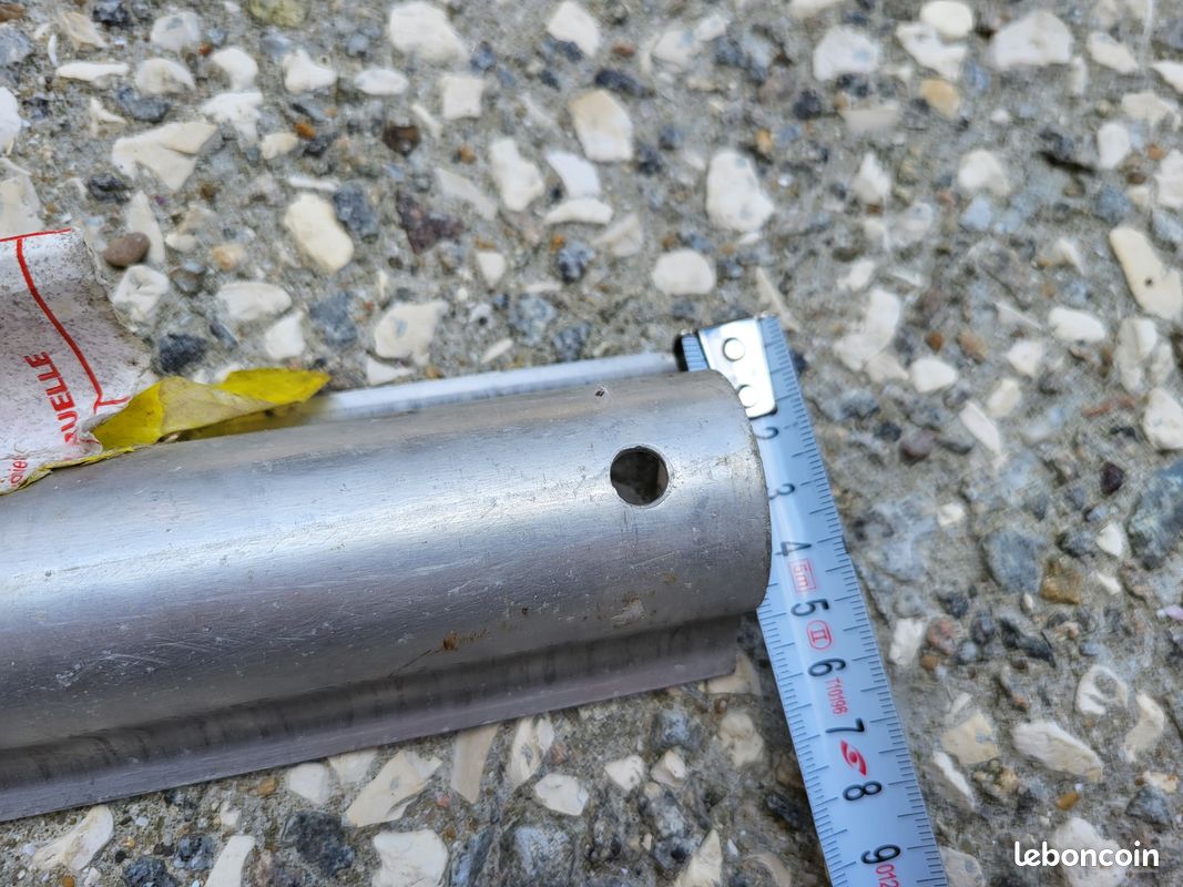 Colonne pour câble de terre ou autre (image 7)