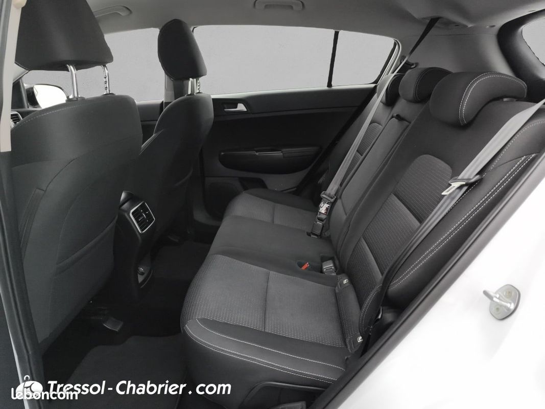 KIA Sportage 1.6 CRDi 136 ISG 4x2 DCT7 Active (image 13)