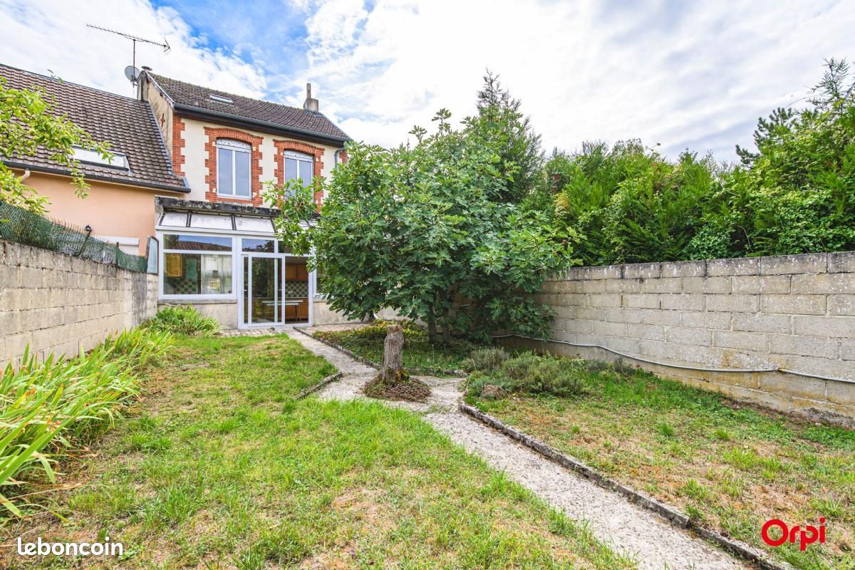 Maison 4 pièces 109 m² · à Châtillon-sur-Marne · 109 m² · 138 000 €