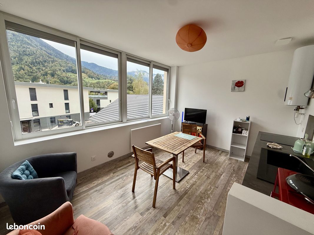 Appartement 1 pièce 30 m² · à Faverges-Seythenex · 30 m² · 700 €/mois