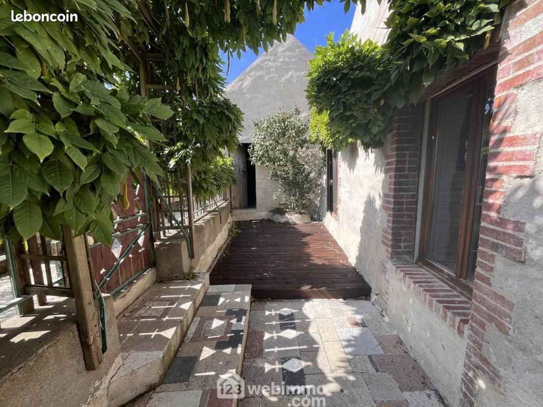 Maison 5 pièces 89 m² (image 1)
