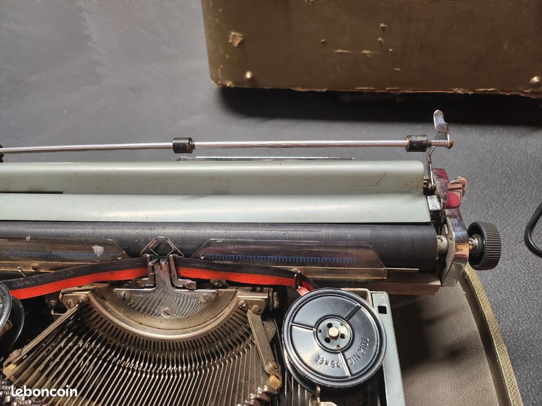 Machine à écrire Torpedo (image 4)