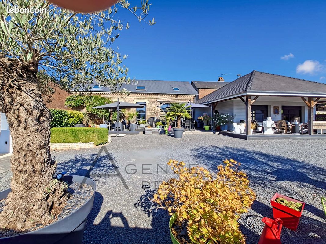 Maison 6 pièces 144 m² · à La Saussaye · 144 m² · 545 000 €