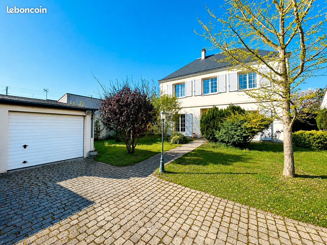 Maison 7 pièces 177 m² · à Conflans-Sainte-Honorine · 177 m² · 660 000 €