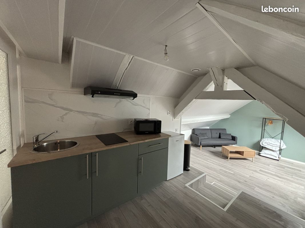 Appartement 1 pièce 24 m² · à Étupes · 24 m² · 440 €