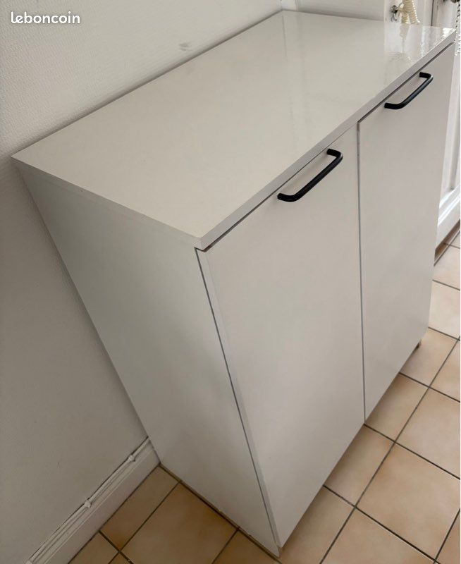Meuble de rangement (image 1)