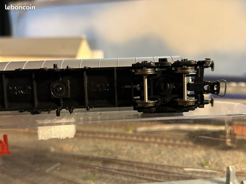 JOUEF 1/87 HO Réf : 6430 WAGON CITERNE SNCF SCW 574781