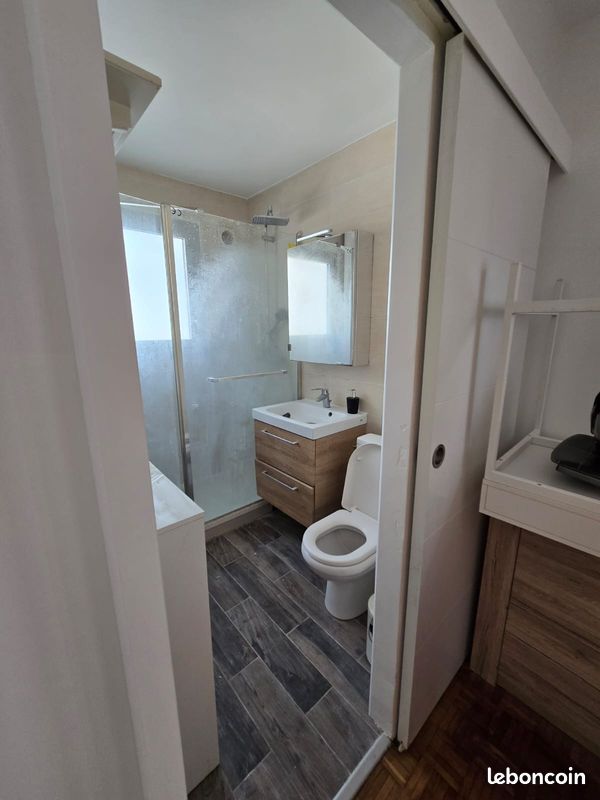STUDIO 25m2 proche toutes commodités (image 4)