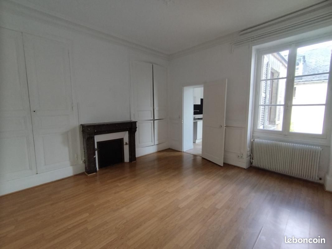 Appartement 3 pièces 56 m² · à Orléans · 56 m² · 607 €