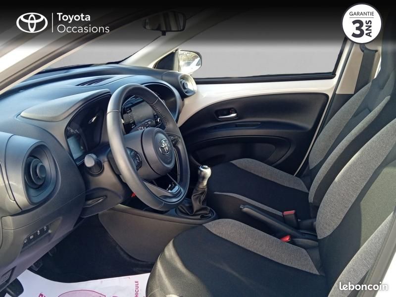 Toyota Aygo X 1.0 VVT-i 72ch Dynamic MY23 (image 19)