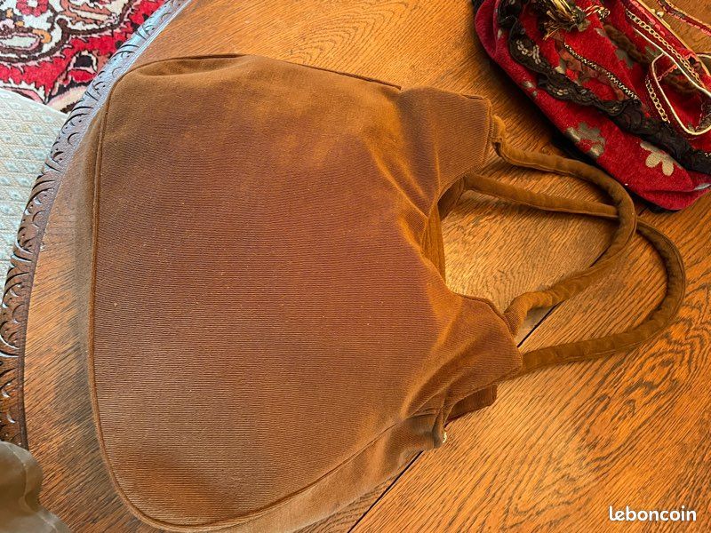 Deux sacs à main (image 6)