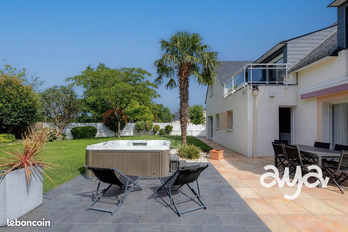 Maison 7 pièces 170 m² · à Le Temple-de-Bretagne · 170 m² · 417 000 €