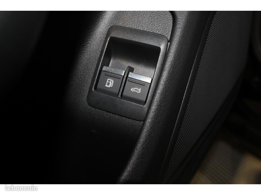 AUDI A6 Avus extended Quattro 2.0 50 TFSI e 299CH - FAIBLE KM (image 26)
