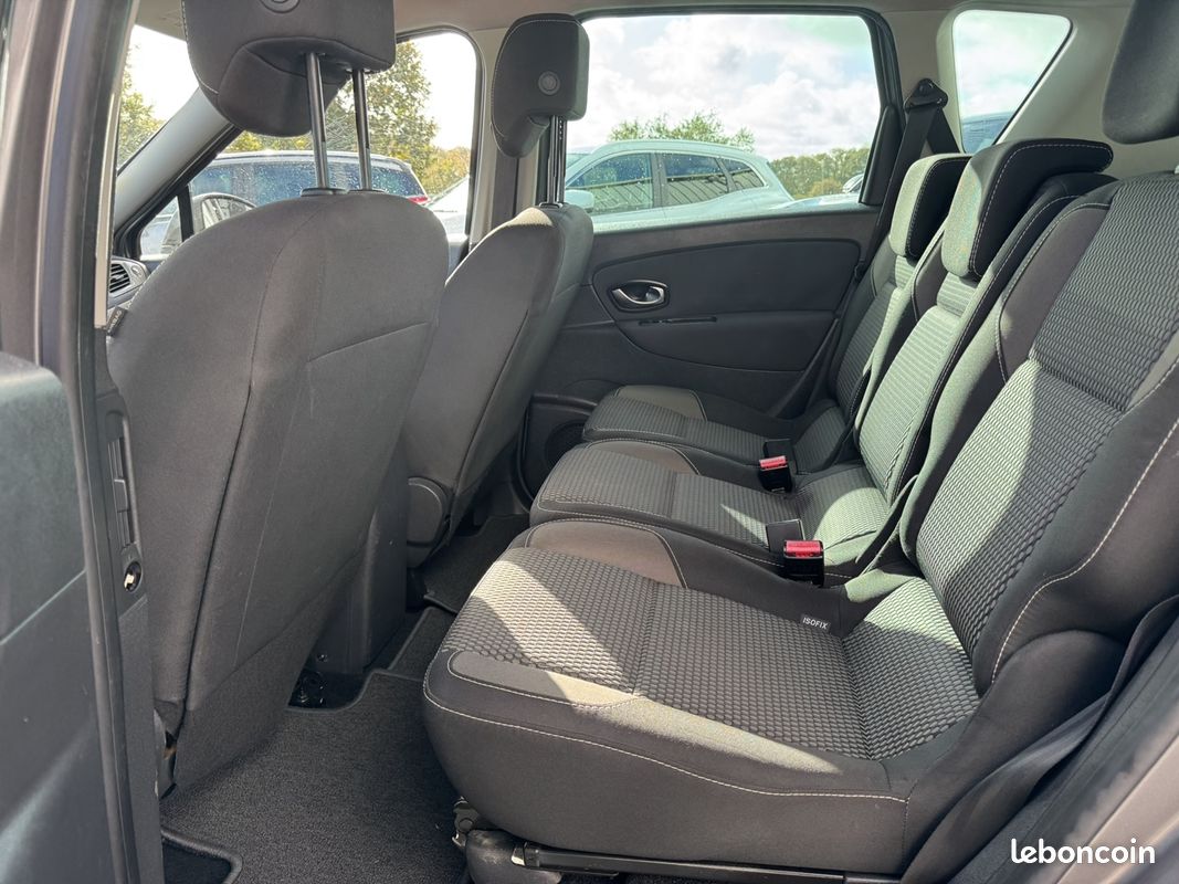Renault SCENIC III XMOD 1.5 DCI 110CH ENERGY BUSINESS ECO² (image 12)