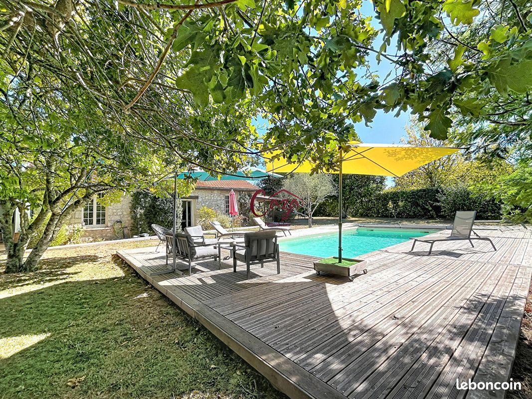 Maison 7 pièces 189 m² · à Camblanes-Et-Meynac · 189 m² · 549 000 €