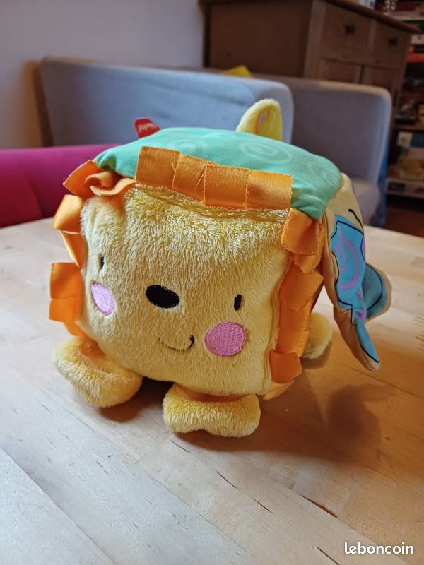 Cube multi-activité en tissus - Fisher Price (image 1)