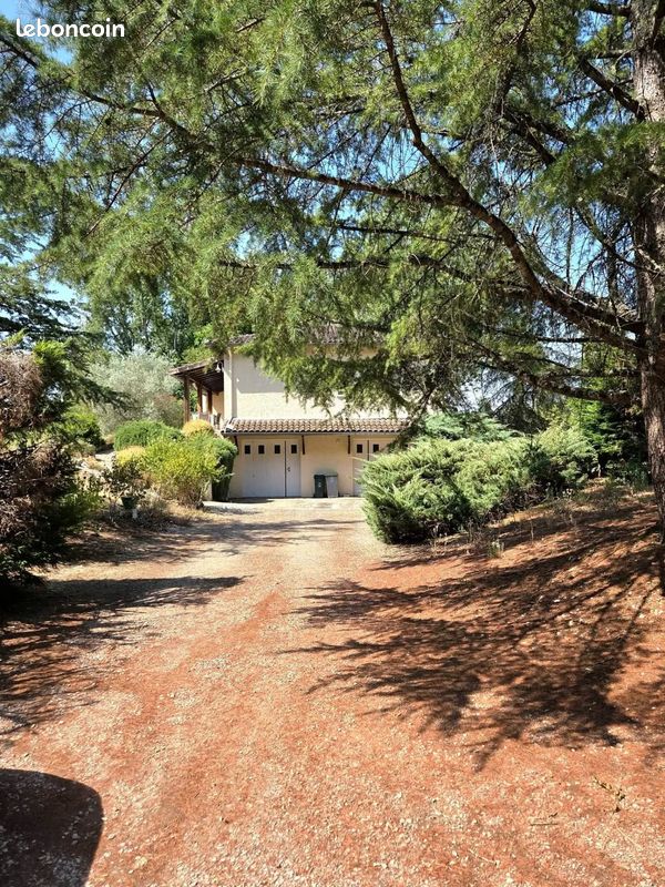 Maison 5 pièces 115 m² · à Lisle-sur-Tarn · 115 m² · 298 000 €