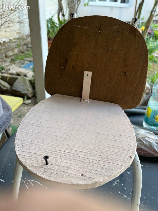 Petite chaise artisanale a rénover à votre goût pour enfant (image 2)