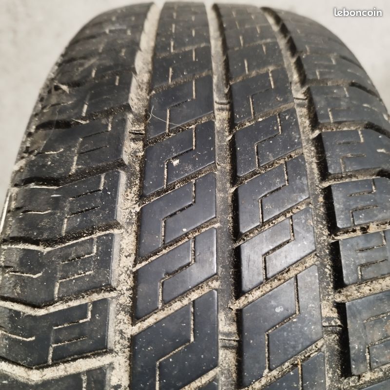 Roue complète pneu Michelin 195 / 65 R14 - Équipement auto