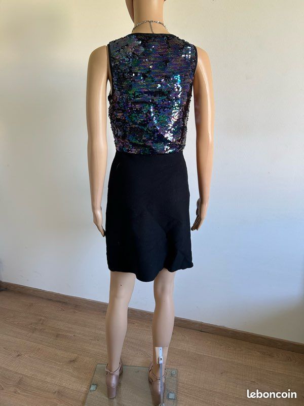 Robe noire neuve avec sequins Morgan taille S (valeur 85) (image 9)