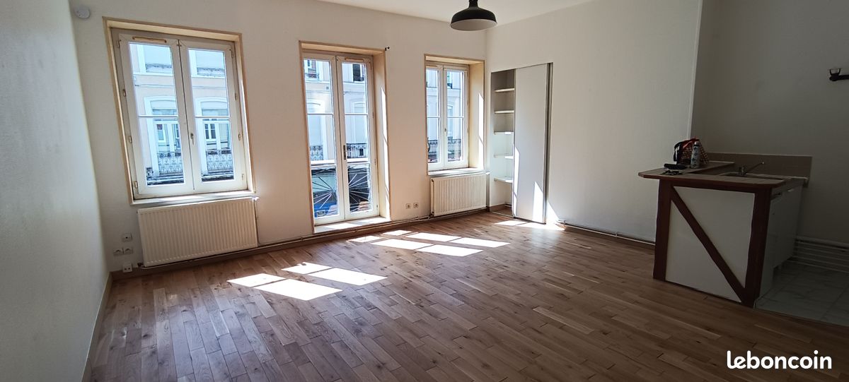 Appartement 2 pièces 51 m² · à Lille · 51 m² · 758 €
