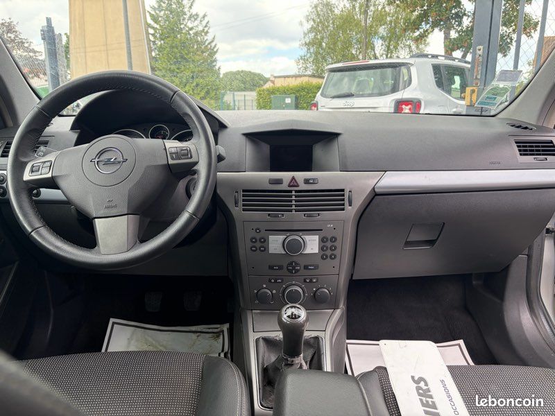 Opel Astra 1.7 Cdti 100 (image 6)