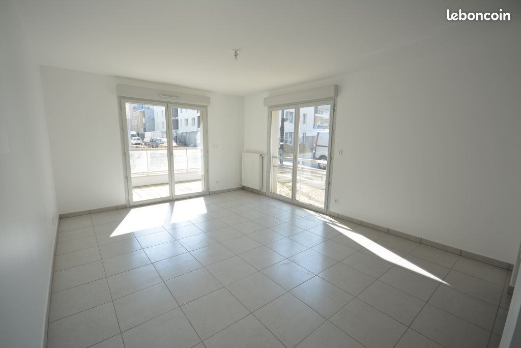 Appartement 4 pièces 87 m² · à Villeurbanne · 87 m² · 1 268 €