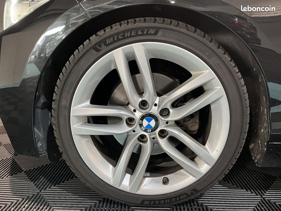 BMW SERIE 2 220i Cabriolet - BVA - M Sport - SUIVI COMPLET - CAMERA DE RECUL - CARPLAY (image 27)