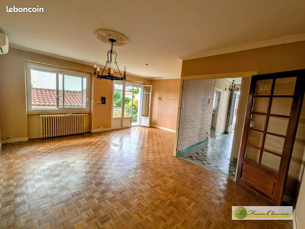 Maison 7 pièces 120 m² · à Angoulême · 120 m² · 126 000 €