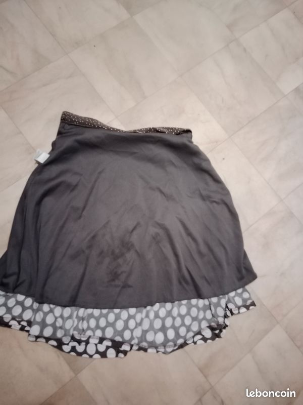 Jupe taille 38 (image 2)