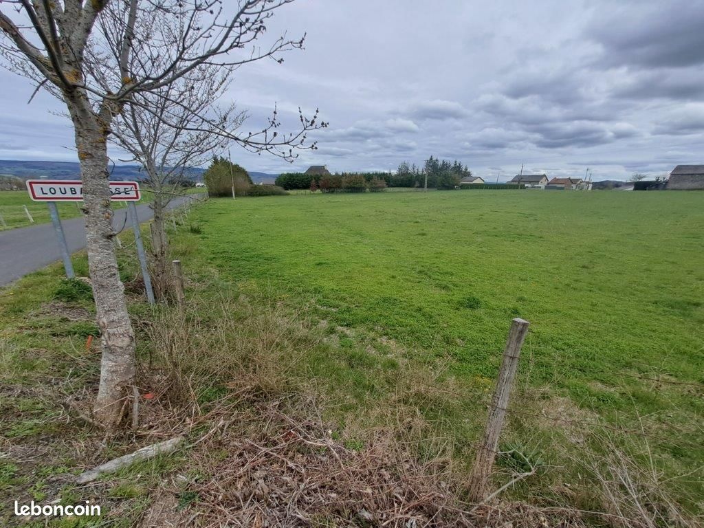 Terrain 2715 m² · à Val d'Arcomie · 2 715 m² · 22 850 €