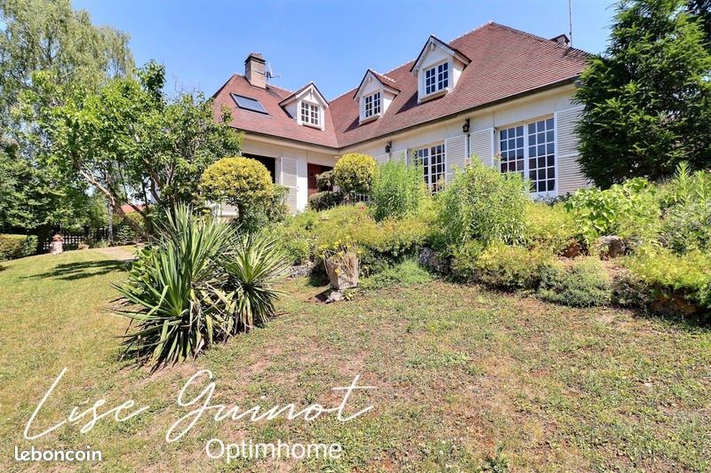 Maison 7 pièces 225 m² · à Maule · 225 m² · 465 000 €