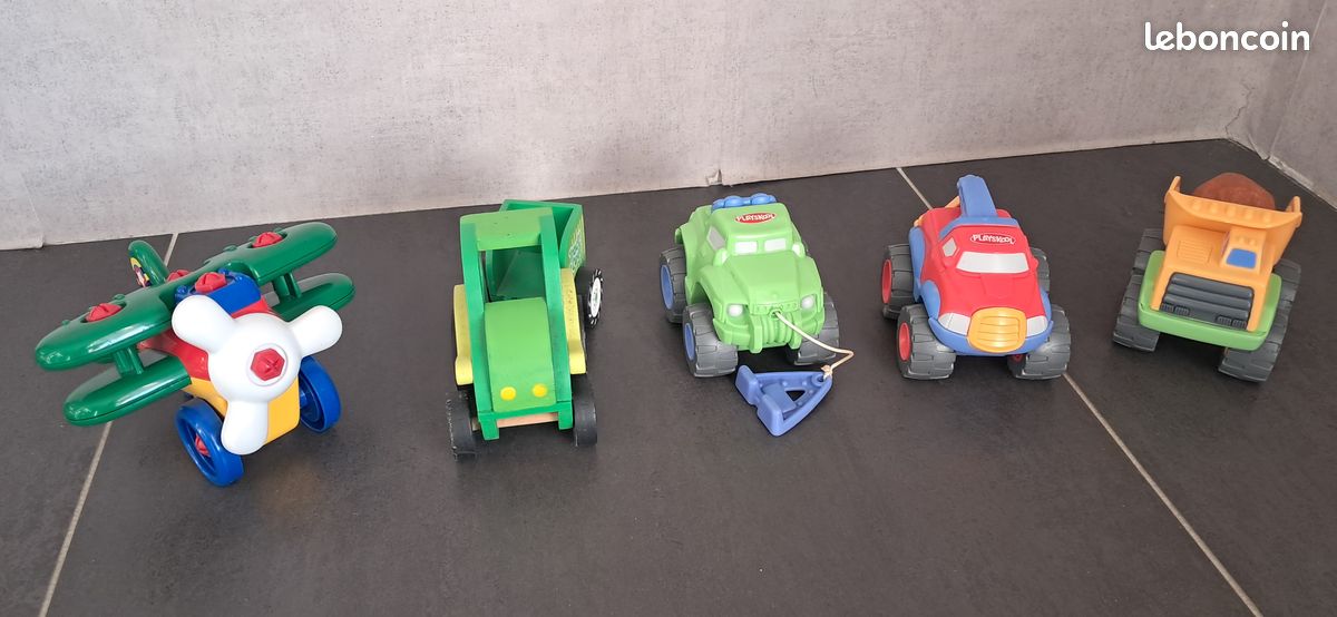 Lot de vehicules 1er age (image 2)