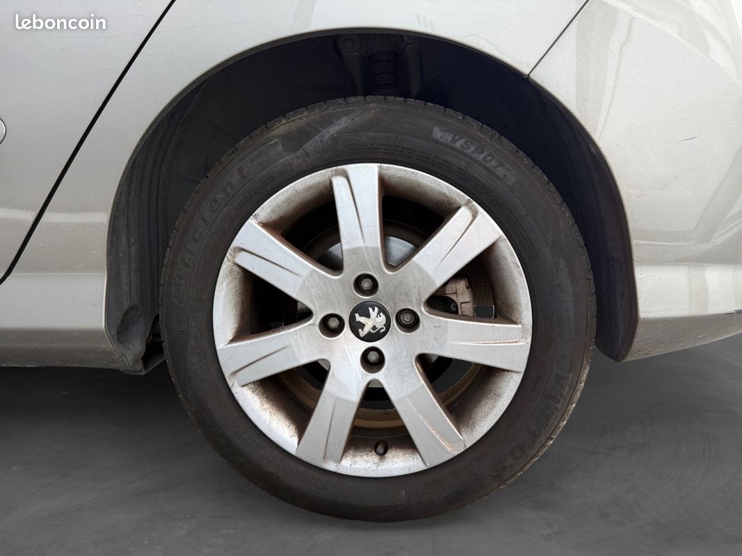PEUGEOT 308 1.6 VTi 120ch Style (image 16)