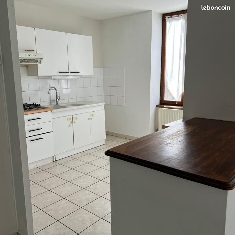 Appartement 3 pièces 90 m² · à L'Arbresle · 90 m² · 835 €/mois
