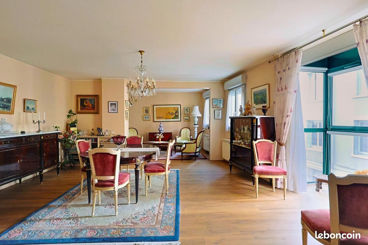 Appartement 5 pièces 124 m² · à Tours · 124 m² · 468 120 €