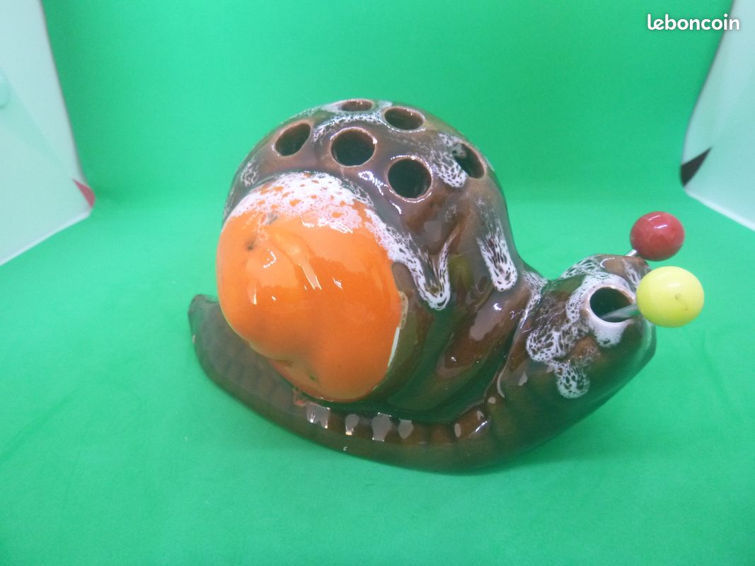 Porte Pique A Escargot À VENDRE! - FR