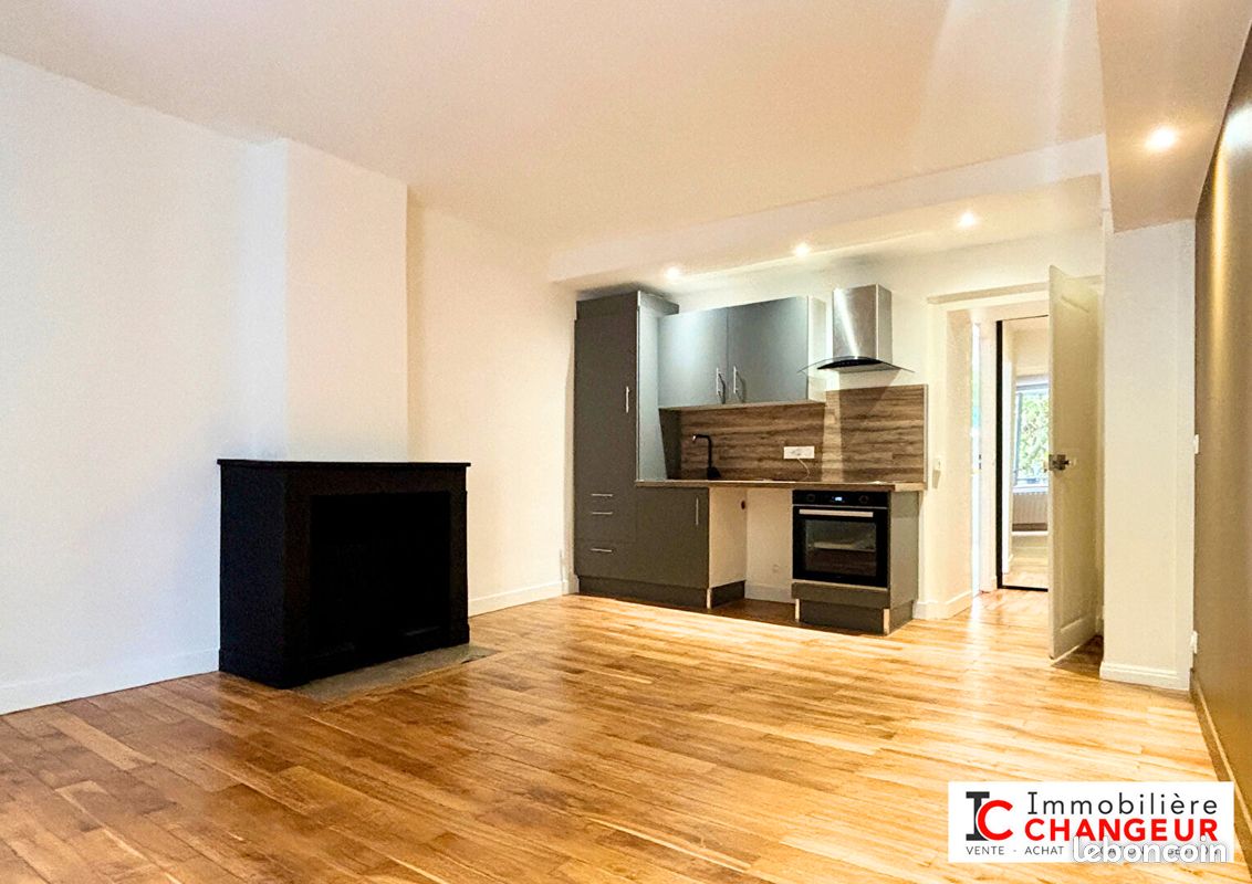 Appartement 2 pièces 40 m² · à Voiron · 40 m² · 600 €/mois